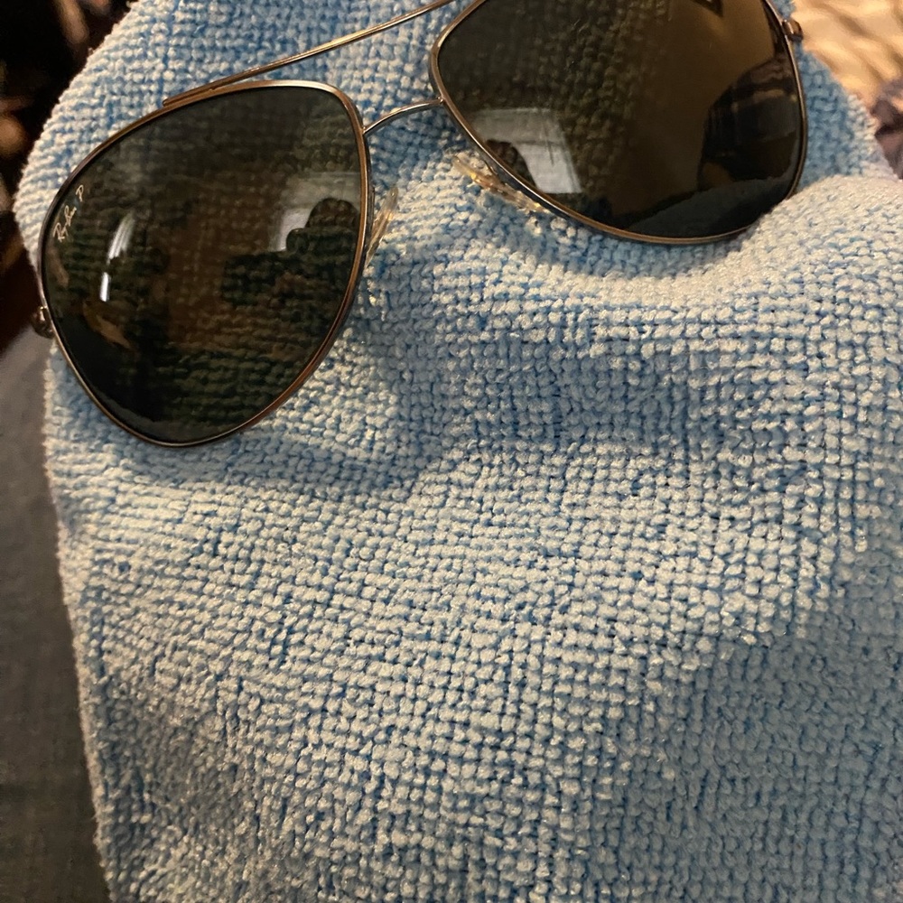 Ray-Ban Polarized Sunglasses - Picture 10 of 10